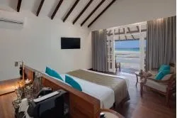 Sunset Deluxe Beach Villa